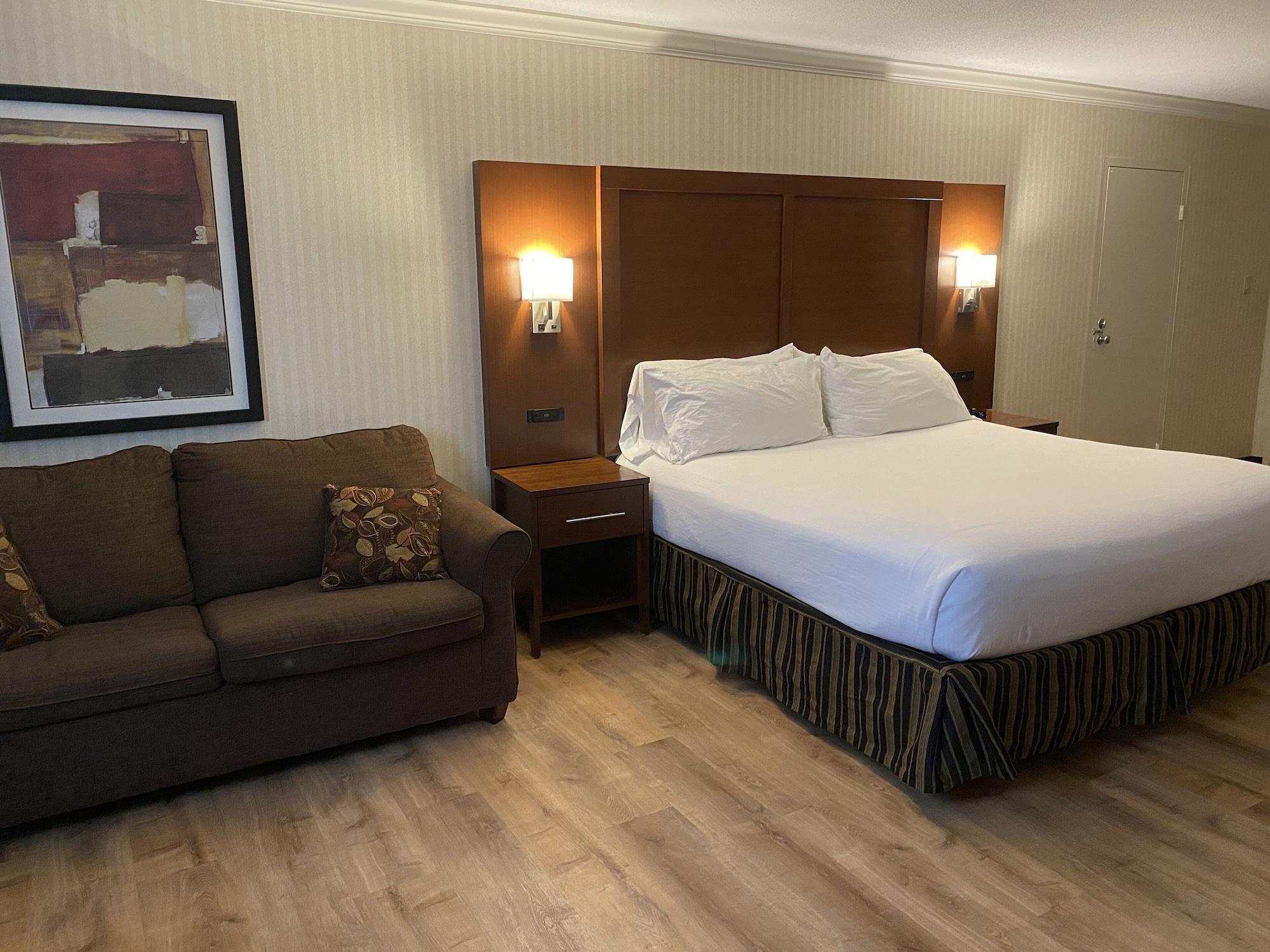 วินด์แฮม การ์เดน วอร์ซอว์ Hotel ภายนอก รูปภาพ